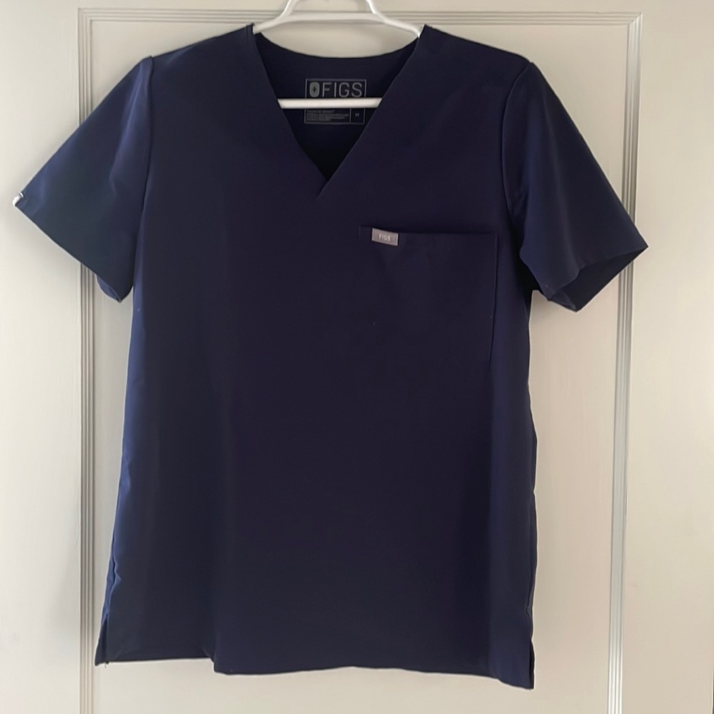 Figs Catarina One Pocket Scrub Top navy blue